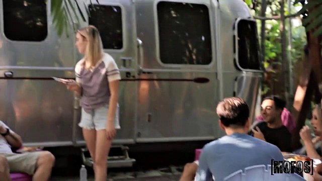 Juliette Mint Can't Stop Fucking This Huge Cock During Bbq Party