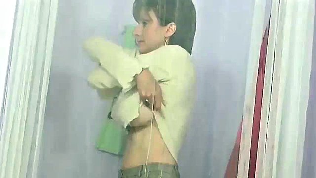 LADY SONIA Changing Room Babe: Blowjob, Big Tits & Handjob Porn