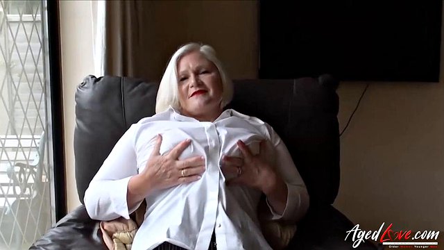 OLDNANNY Dojrzała kompilacja pożądania i napalonych pań