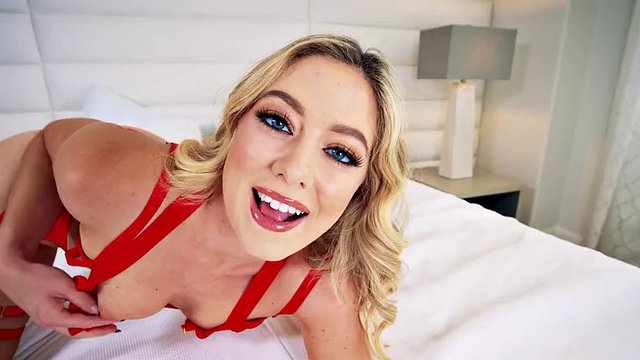 JOI BBC Tease med River Lynn