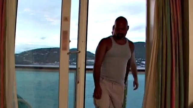 Small dick interracial bear on vacation
