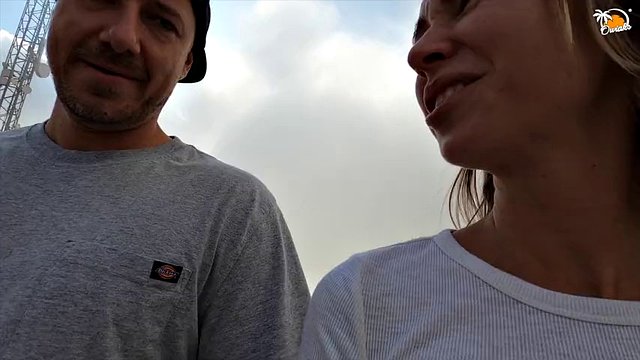 Neposlušní turisté! Další sex na veřejnosti a výstřik v pronajatém autě!!!
