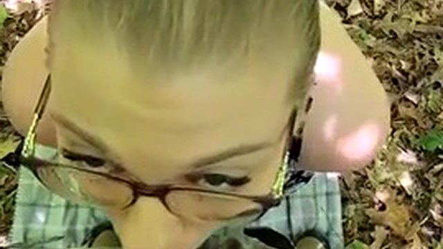 Bbw sloppy throat goat out in the wild public blowjob