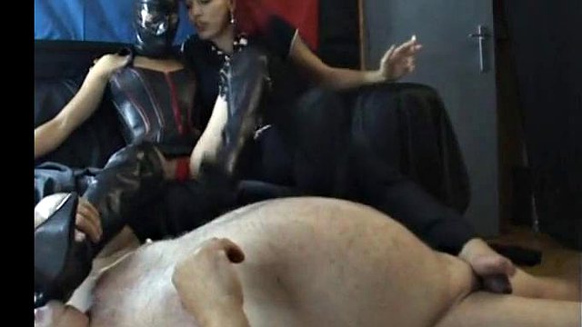 2 mistress 1 daddy chub bear