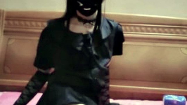 Crossdresser masturbate with anal plug in ass (reupload)