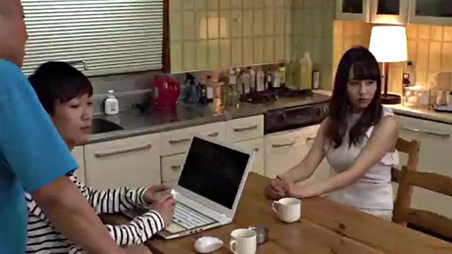 Japanese Wife: Big Tits, Big Ass & Blowjob Porn