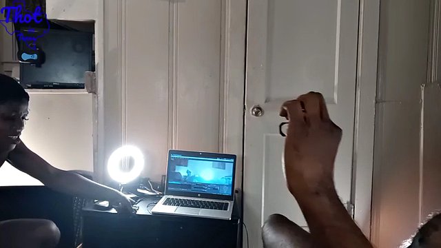 Thot in Texas - African American threesome, sucking dick, eating pussy