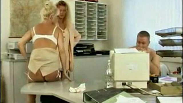 HORNY MATURE CUNT 226: Blowjob, Cowgirl & Missonary Porn