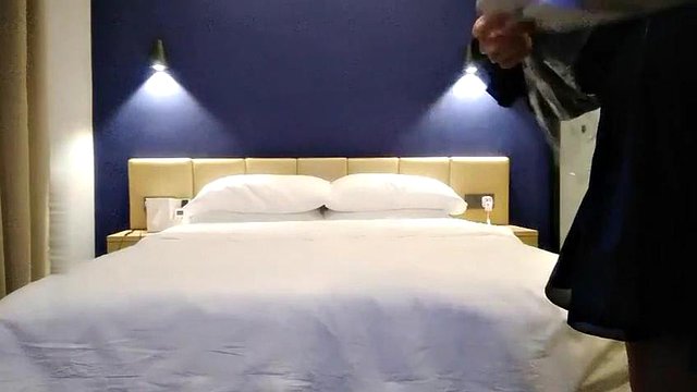 Ho appuntamento con una ragazza carina e magra 01: Masturbazione, Creampie e porno maturo