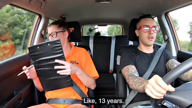Real drive instructor babe pussypounded by student in car