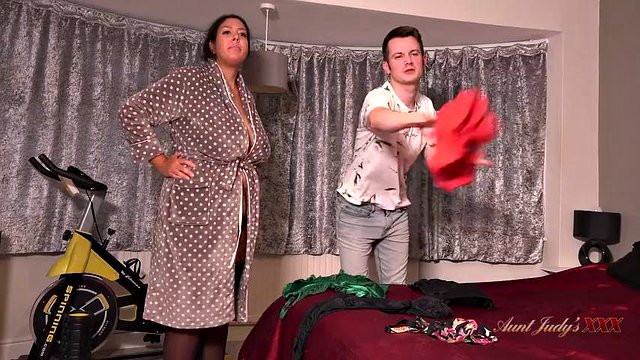 AuntJudysXXX - Busty BBW MILF Cassy Fucks Her Stylist