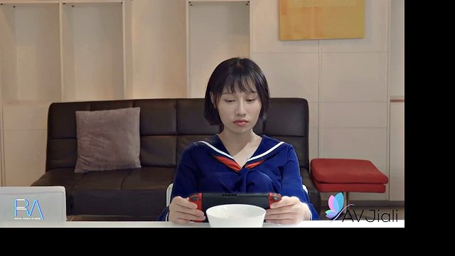小叶叶引诱并操她姐姐的男朋友